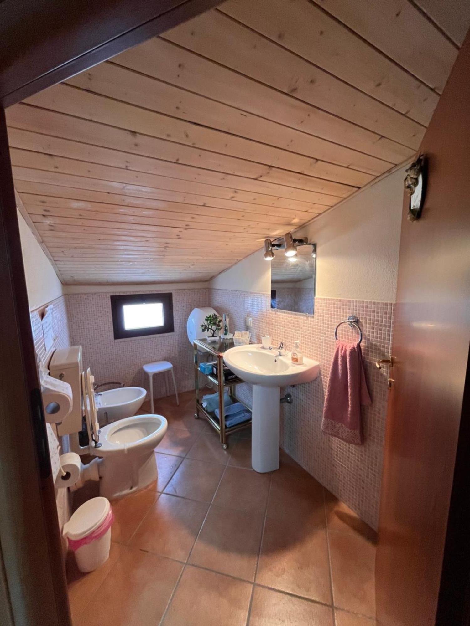 Appartamento Con Due Camere Da Letto Quartu Sant'Elena Exterior photo